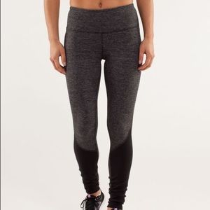 ** RARE** Lulu Runder Under in Pique color-block!